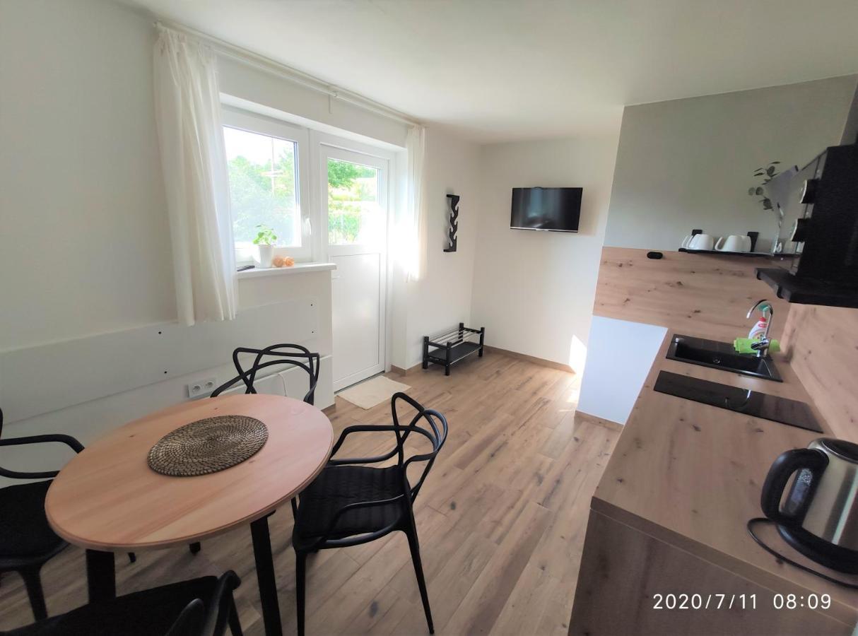 Borsice Apartman Lenka II מראה חיצוני תמונה